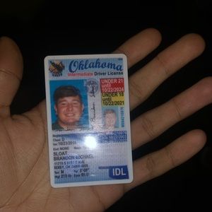 Meet your Posher, Cesar